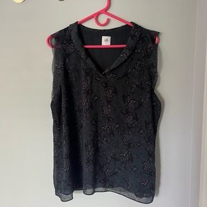 Cabi- L- Top- Dark Green Bird Pattern